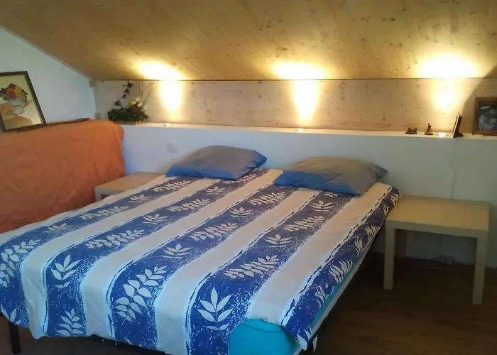 Chambre Chaleureuse Chez L\'Habitant